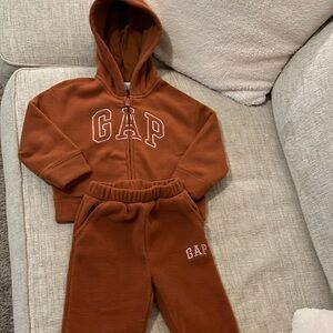 Toddler girl 3T matching fleece jacket & sweatpants by Gap
